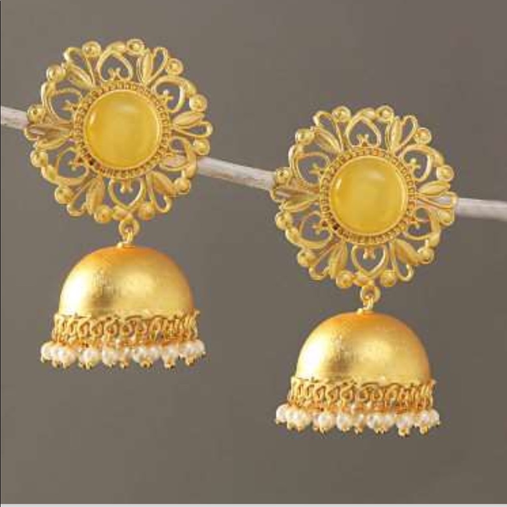 Coming soon matt finish earring with stone